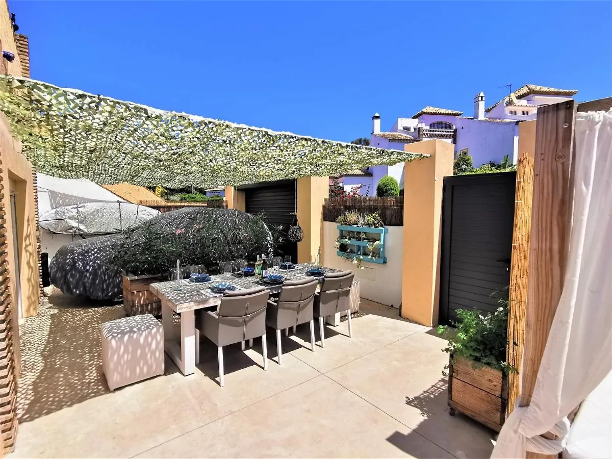 Las Olas Carpe Diem Marbella Apartment 0*,